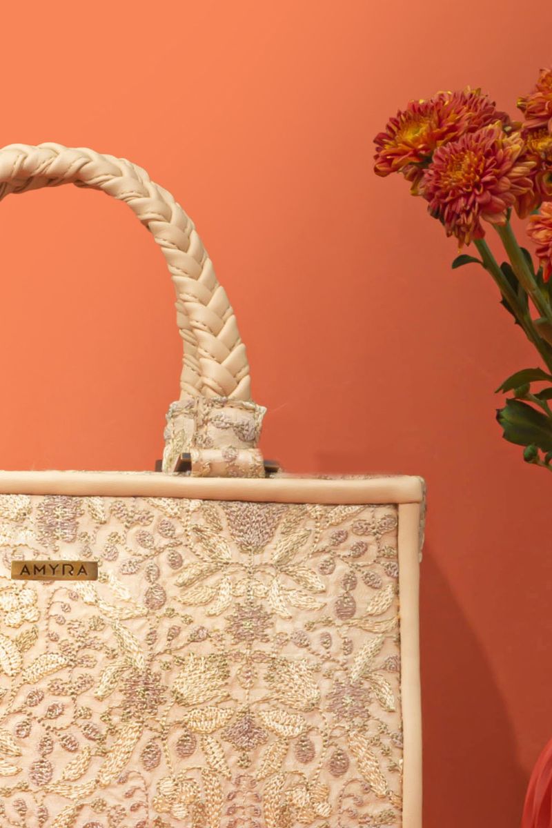 AMYRA - Zen Embroidered Handbag - Beige