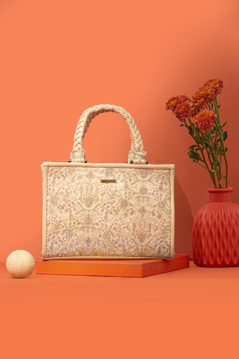 AMYRA - Zen Embroidered Handbag - Beige