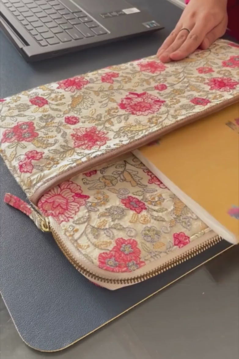 Ivy Floral Embroidered Laptop Sleeve (UPTO 14 INCH)
