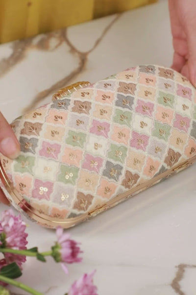 Aza Capsule Clutch