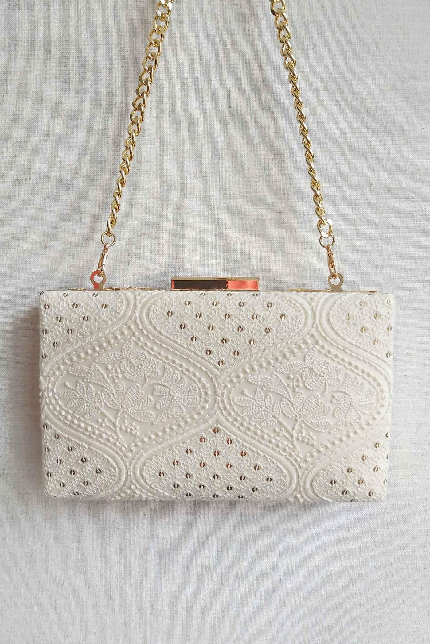 AMYRA Mughal off white box clutch