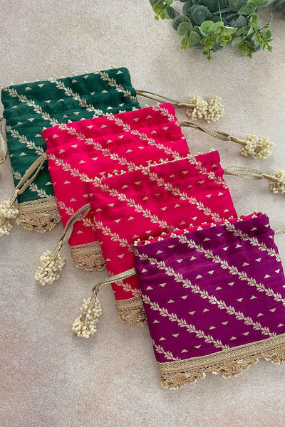 Amyra meher wedding favors