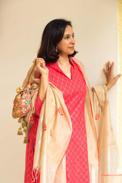 AMYRA Amna Embroidered Potli bag - Cream