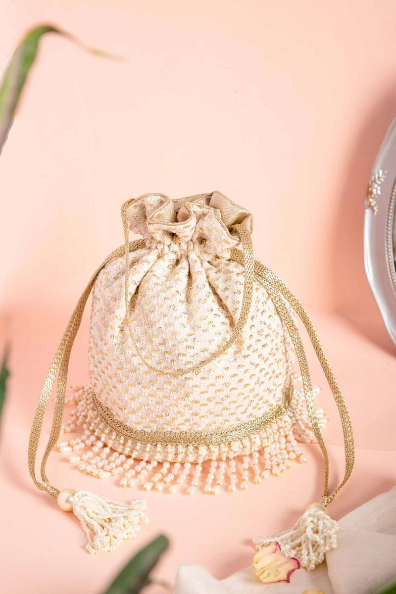 Amyra Fontana pearl potli wedding favors