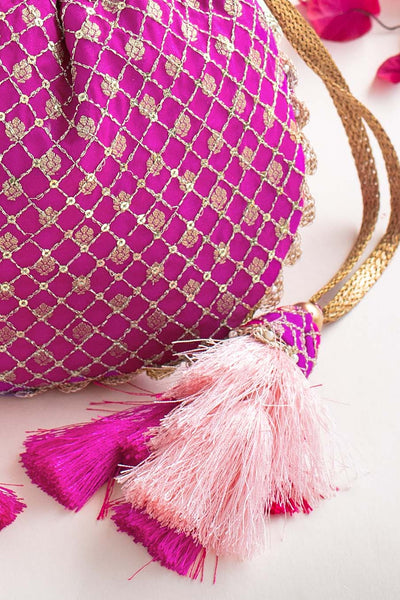 AMYRA Gulaal Potli - Pink