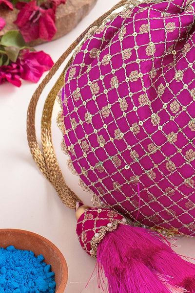 AMYRA Gulaal Potli - Pink