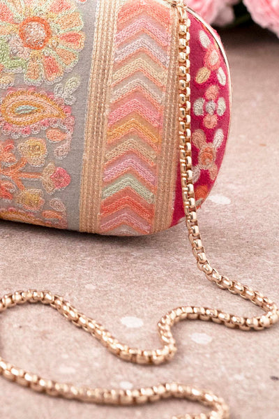 AMYRA Havana Capsule clutch