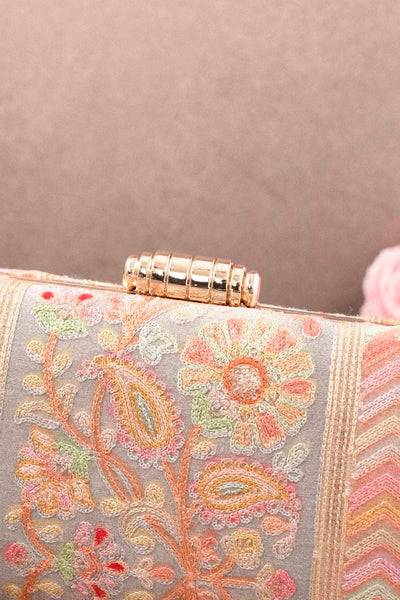 AMYRA Havana Capsule clutch