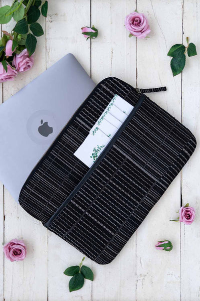 Amyra matrix laptop sleeve