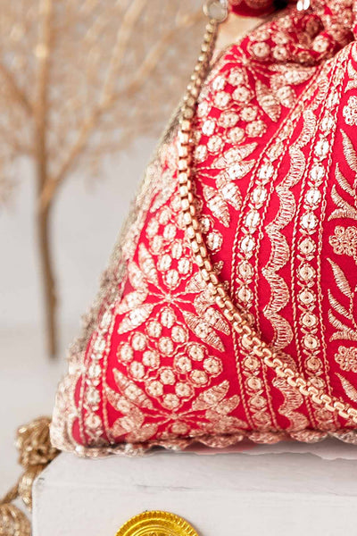 AMYRA Mirai embroidered potli
