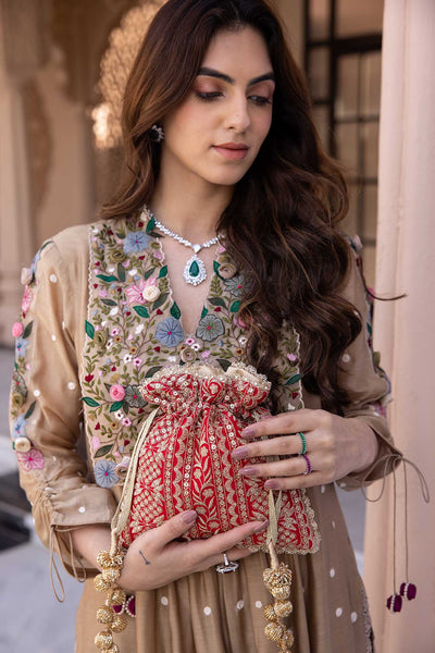 AMYRA Mirai embroidered potli