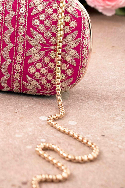 AMYRA Mirai embroidered clutch - Pink