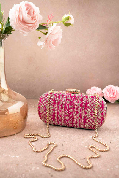 AMYRA Mirai embroidered clutch - Pink