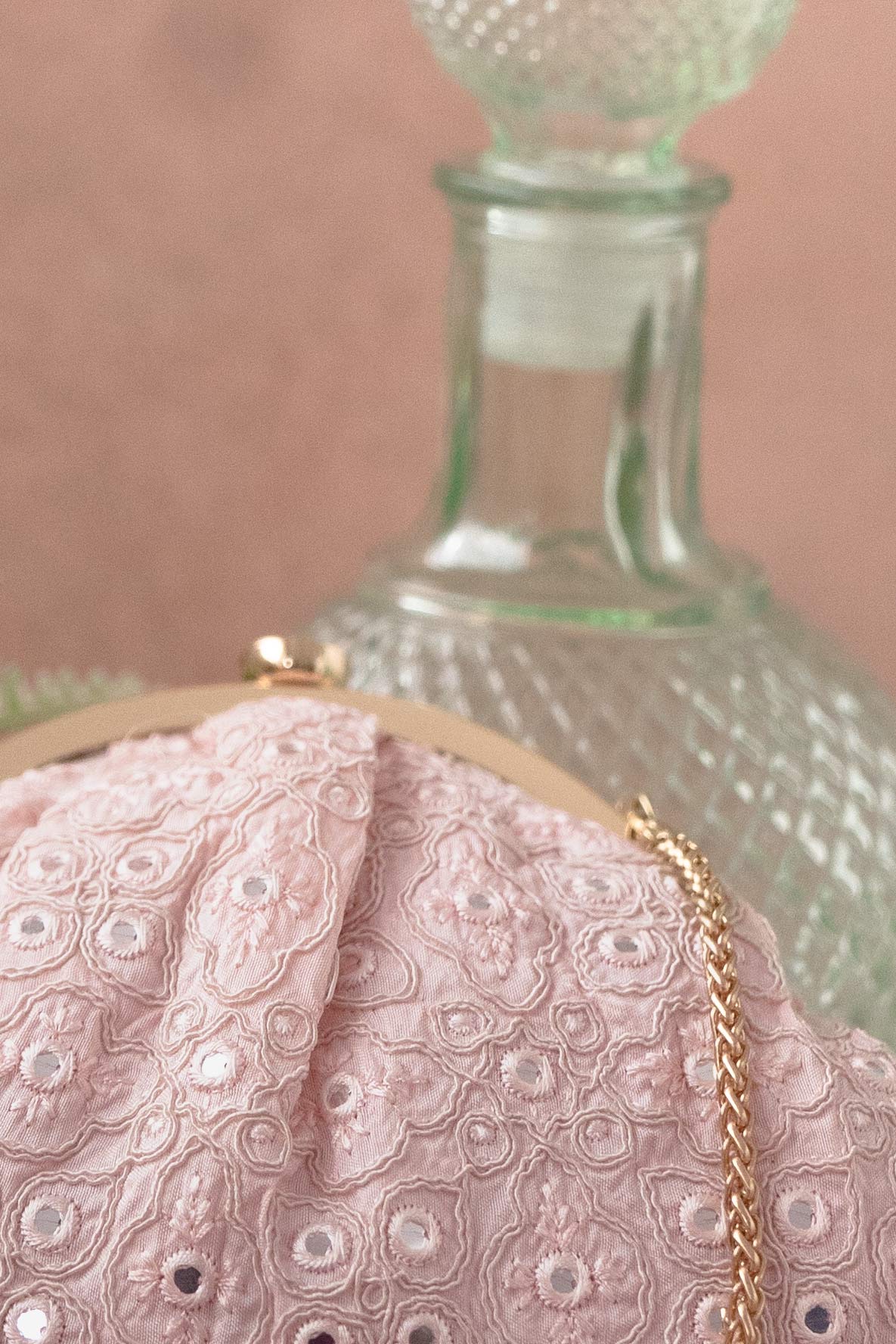 AMYRA Monroe Vintage purse - Baby pink
