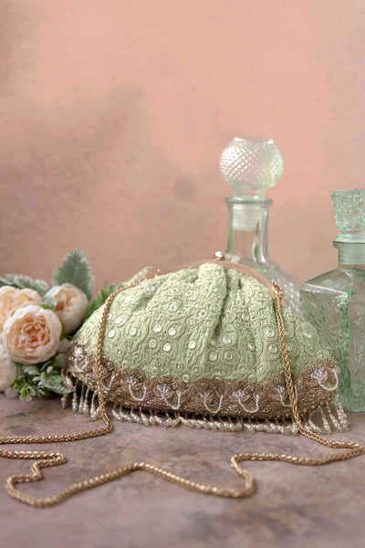 AMYRA Monroe pastel green vintage purse