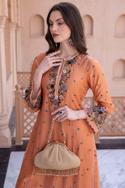 AMYRA Oro vintage purse