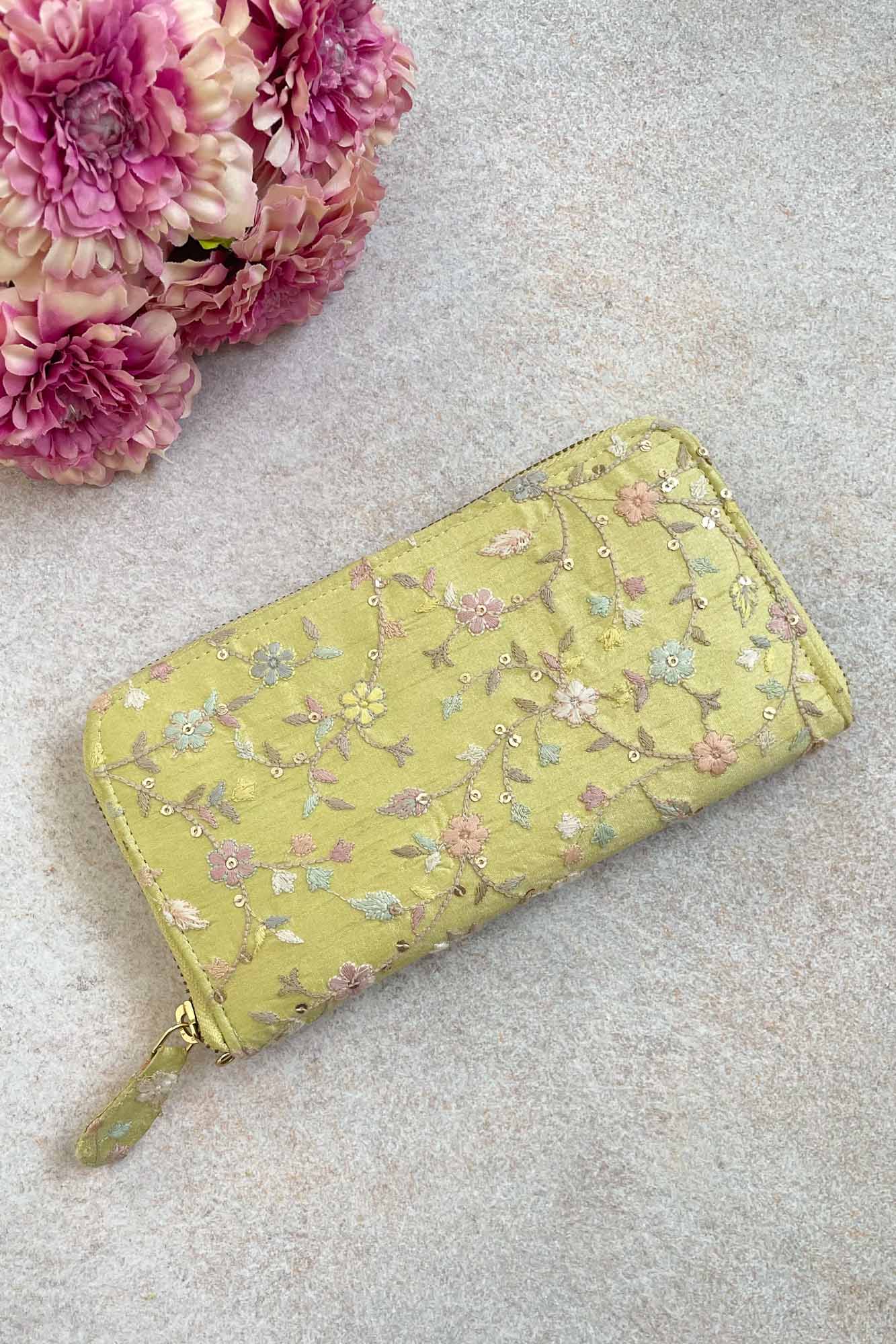 AMYRA Blossom wallet yellow