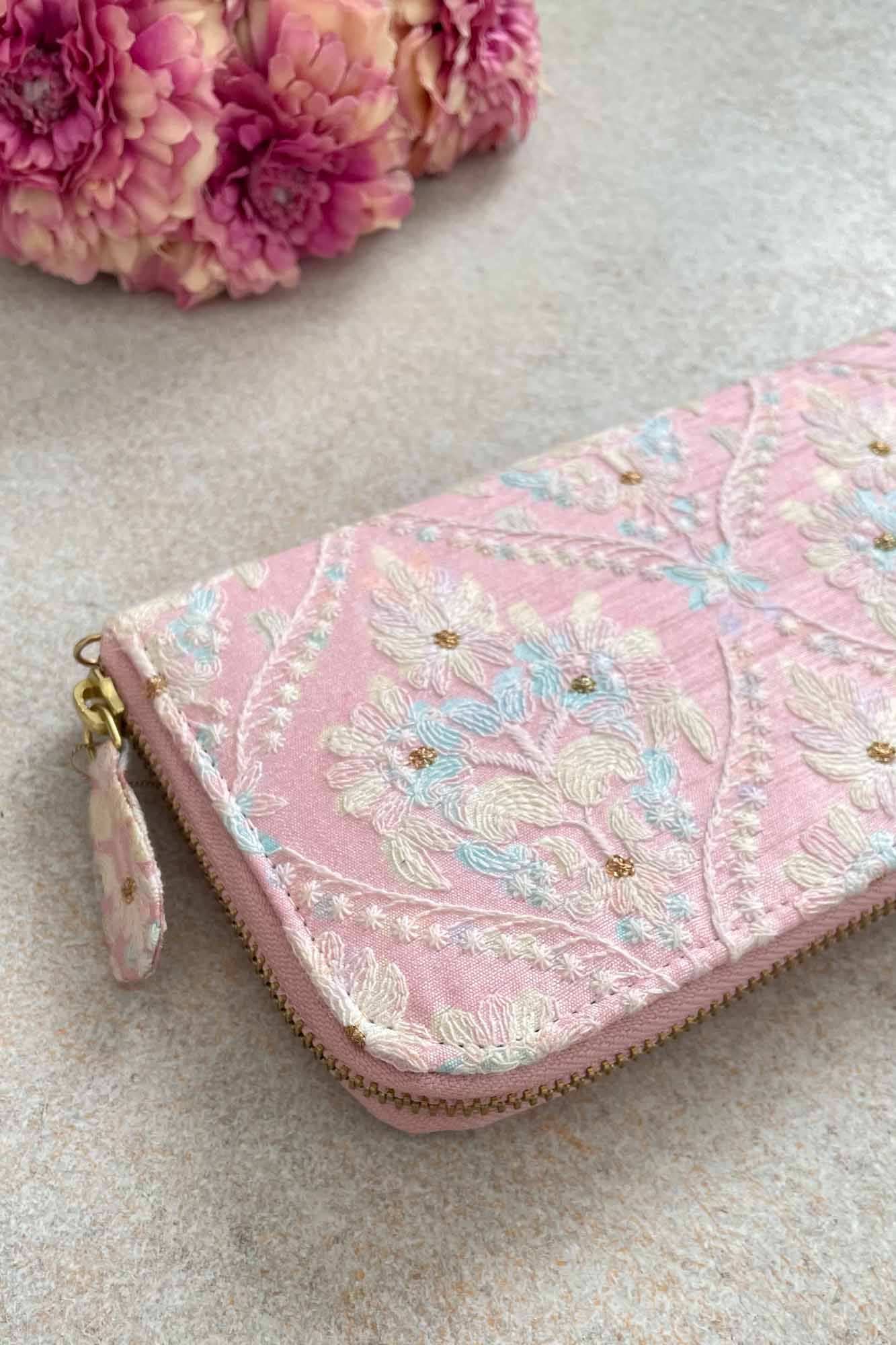 AMYRA Anaqat silk embroidered wallet - baby pink