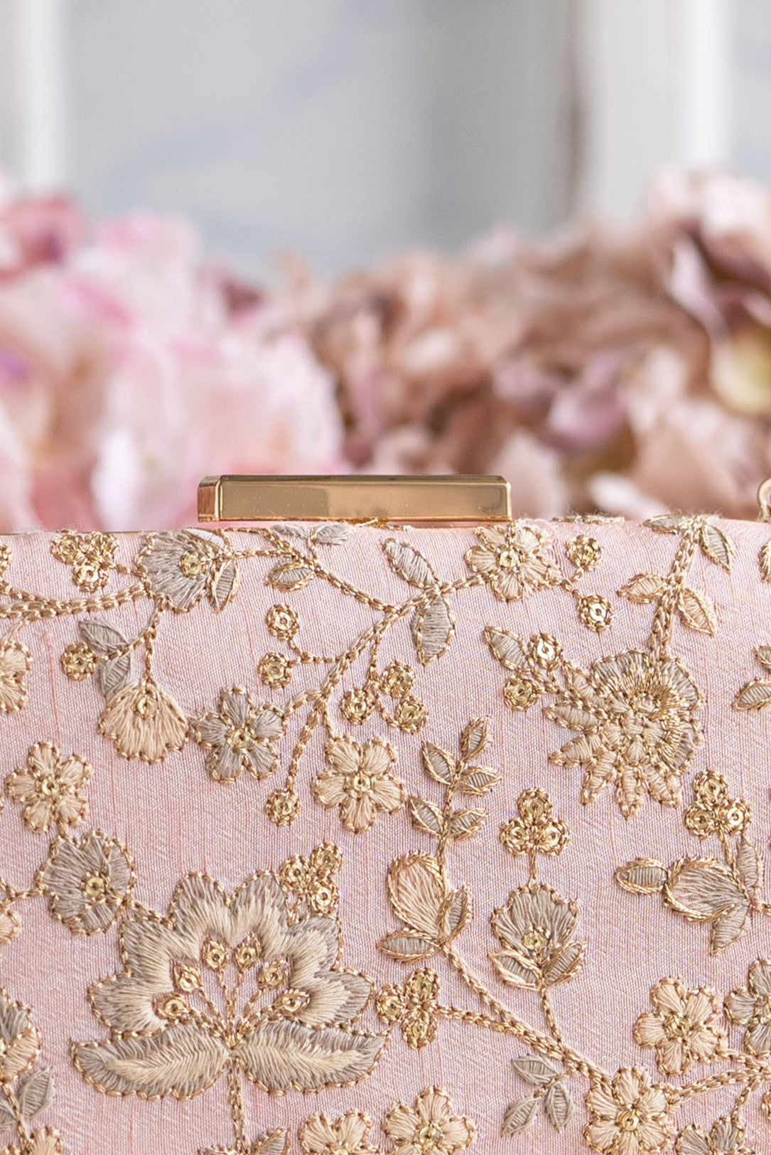 AMYRA LEYA WEDDING FAVORS BOX CLUTCH